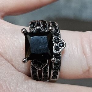 Black Heart 2pc Ladies Ring Set Size 5 New